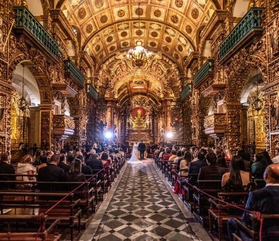 Cerimônia no Mosteiro de São Bento - foto Marina Fava