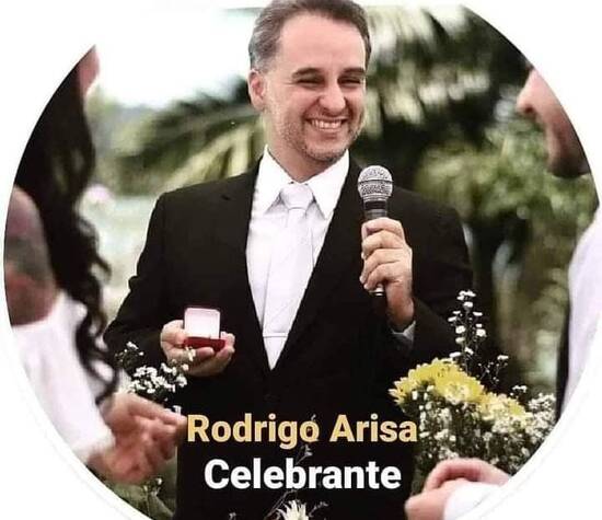 Rodrigo Arisa Celebrante