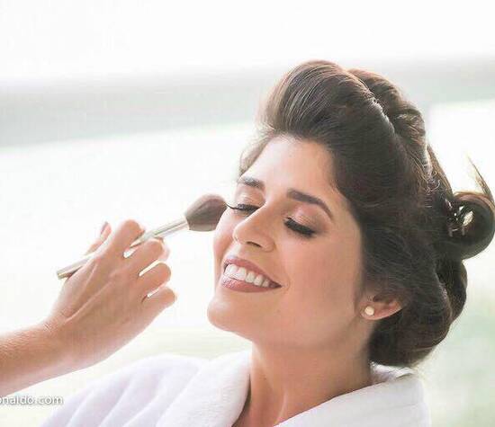 Yoanna Mihalopoulos - Make up Artist