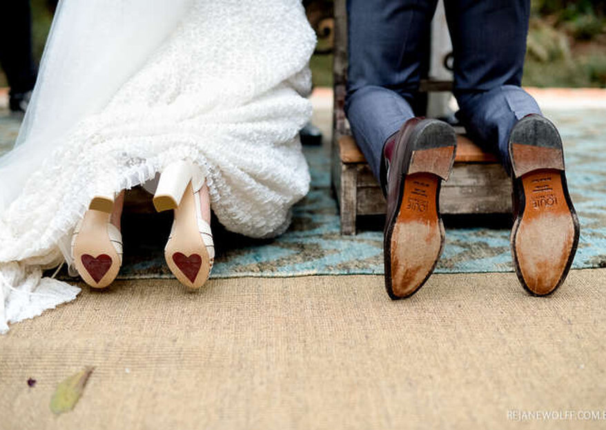 10 Frases lindas para escrever na sola do sapato de noiva 